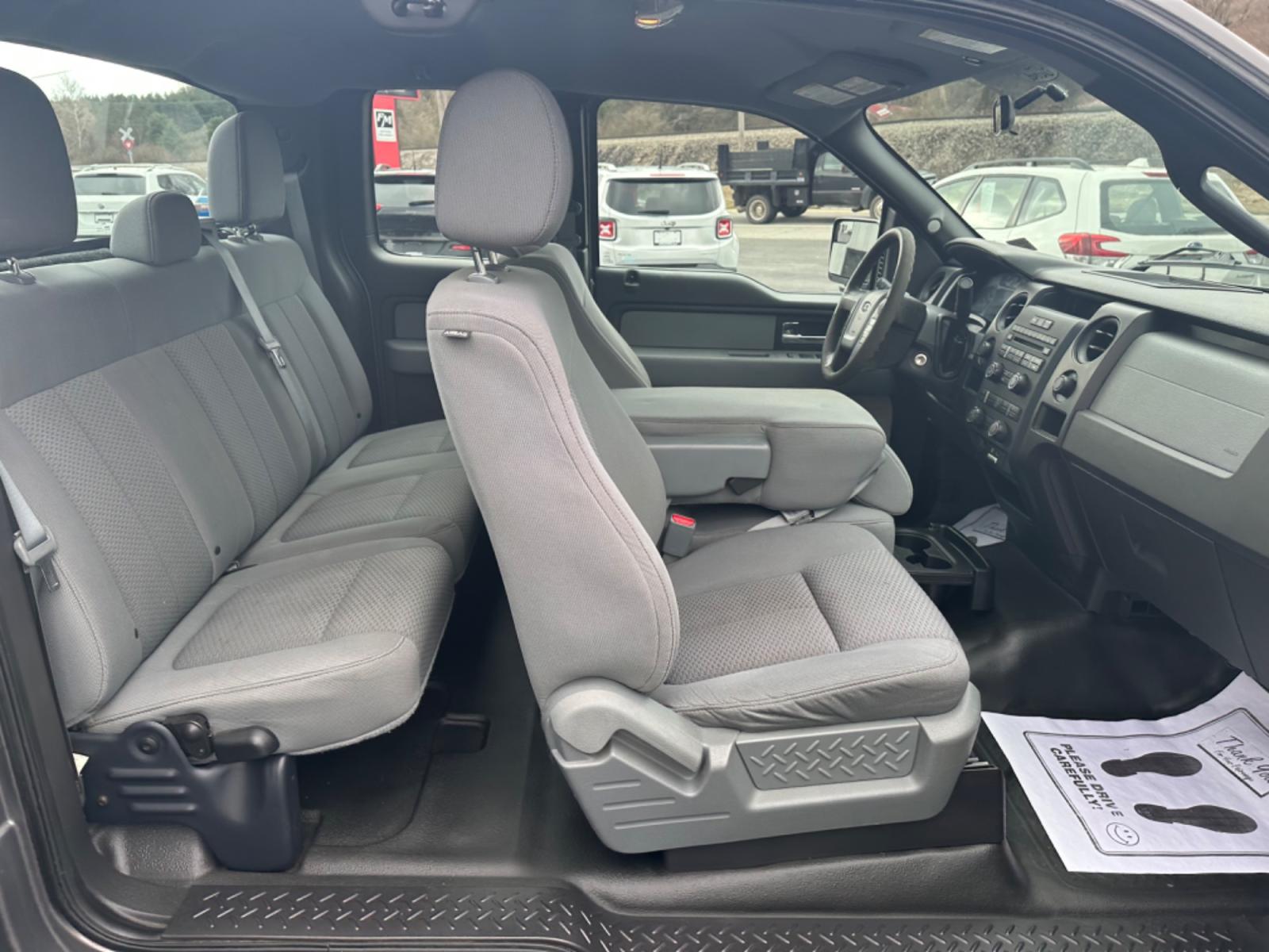 2014 Ford F-150 (1FTFX1EF5EF) with an 8 engine, automatic transmission, located at 8464 Route 219, Brockway, PA, 15824, (814) 265-1330, 41.226871, -78.780518 - Clean, well taken care of 2014 Ford F150 Extended Cab with 4wd SXT package and mush more. Only 75000 miles on this Ford truck and comes with the 5.0/V8 engine. - Photo #12